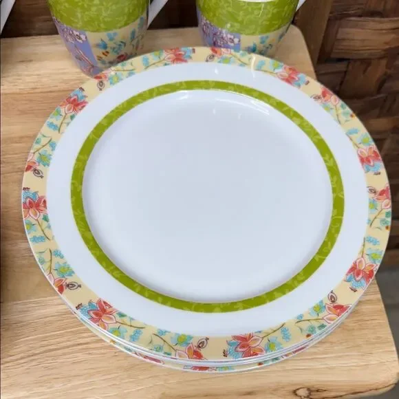 Charming Floral Patchwork Dinnerware Set - Picture 7 of 7